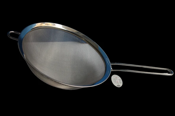 Çelik Saplı Süzgeç 22cm