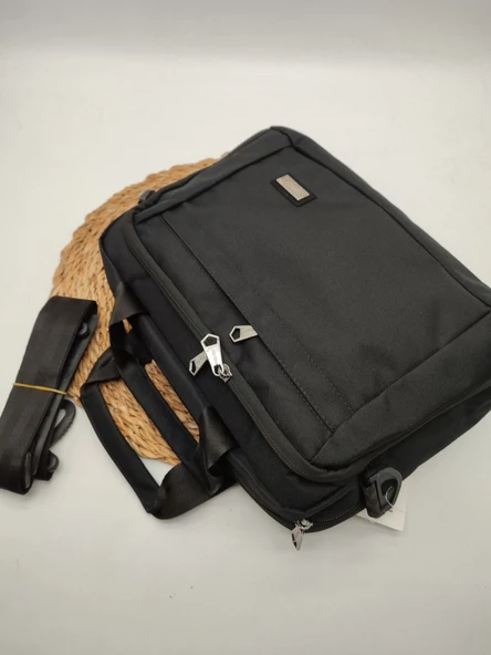 Küçük Boy Evrak Ve Laptop Çantası
