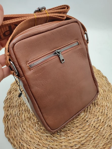 Kendinden Askılı Deri Kol Çantası Taba Renk - 2