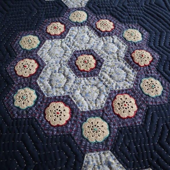 Dantel Motifli Patchwork Masa Örtüsü - 8