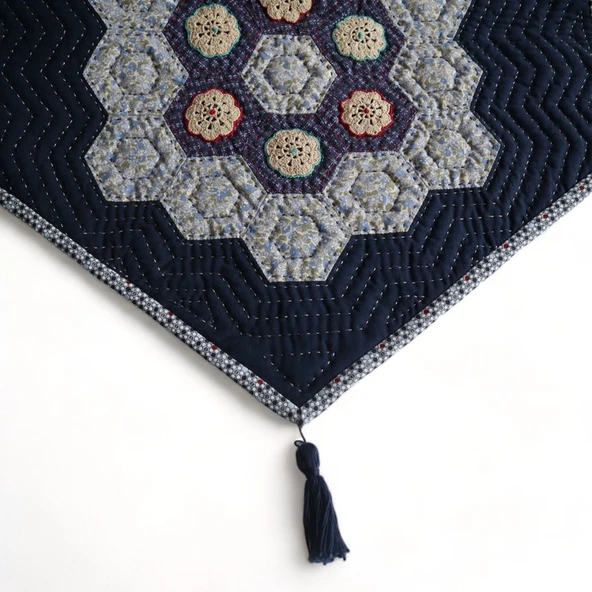 Dantel Motifli Patchwork Masa Örtüsü - 2