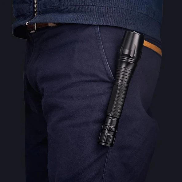 Single Sword Şarjlı Zoom'lu El Feneri - Ultra Parlak 900 Lümen - Resim 9