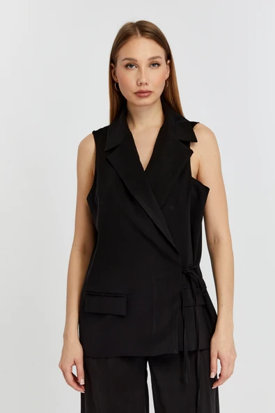 Siyah Regular Fit Belden Bağlama Detaylı Astarlı Dokuma Yelek - 5