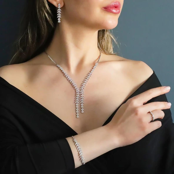 Zirkon Taşlı Başak Modeli Gümüş Set ürün görseli 1