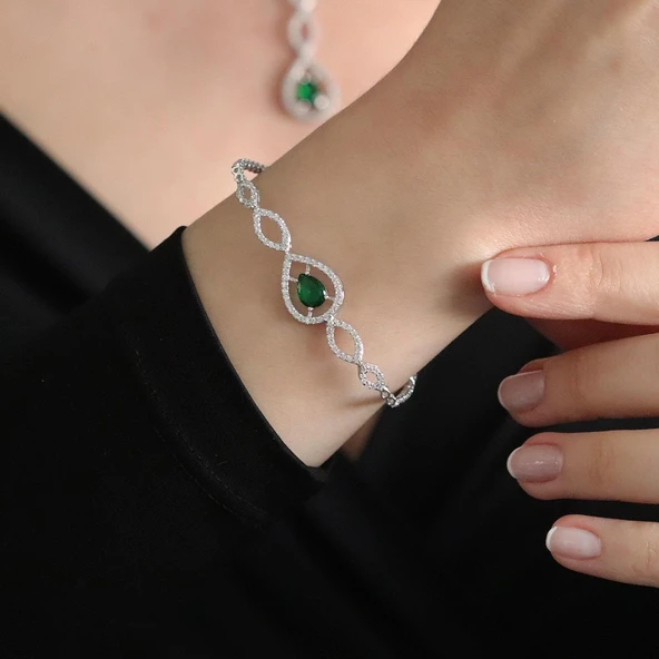 Damla Modeli Yeşil Zirkon Taşlı Gümüş Set - Resim 5