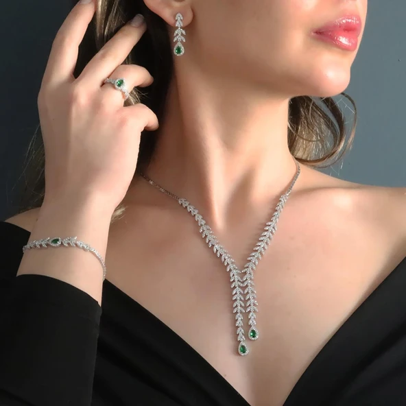 Damla Başak Modeli Yeşil Zirkon Taşlı Sarkıt Gümüş Set - Resim 2