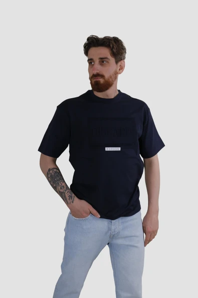 Erkek Bisiklet Yaka Baskılı Oversize Pamuklu Tişört  3064-LACİVERT