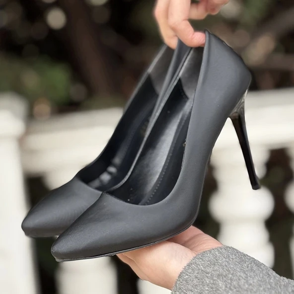 Hillar Siyah Saten Stiletto Ayakkabı - 4