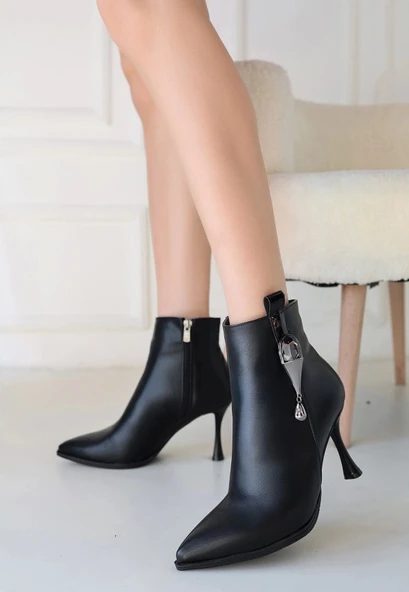 Biort Siyah Cilt Topuklu Bot - 2