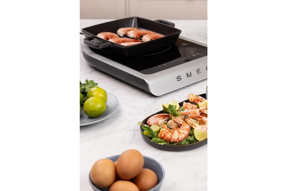 Smeg Portatif Indüksiyonlu Ocak Mat Siyah PIC01BLMEU - Resim 6