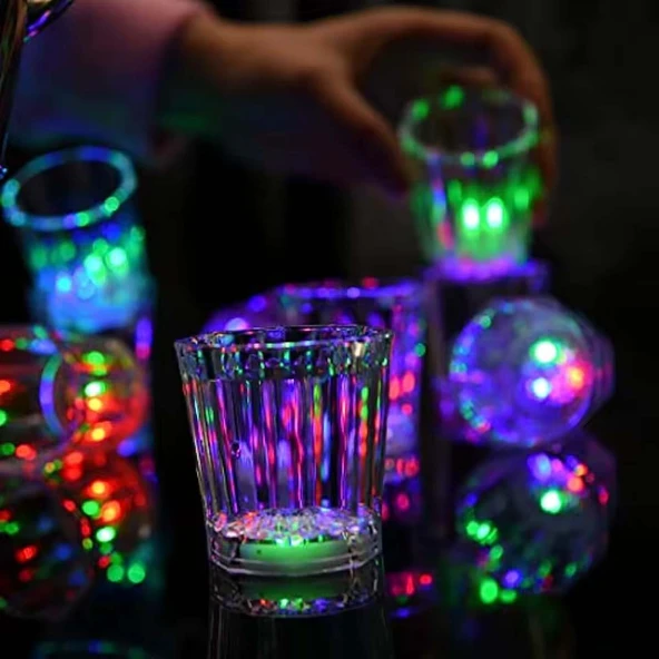 Led Işıklı Eğlence Bardakları - 3 Modlu Renk Değiştiren Bardak 12 Adet TdrTR