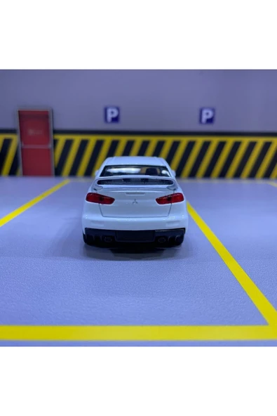 Mitsubishi Lancer EVO X 1/36 Ölçek Welly Diecast Metal Model Araba Oyuncak Araba Çek Bırak - 4