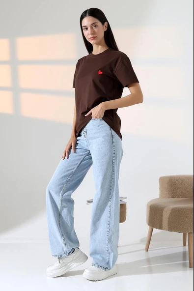 Kadın Kalp Nakışlı Bisiklet Yaka T-shirt - 2