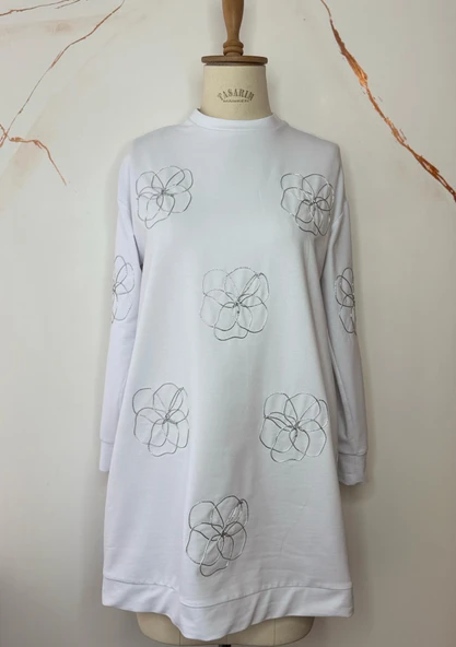 ÇİÇEK NAKIŞLI SWEATSHIRT