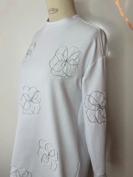 ÇİÇEK NAKIŞLI SWEATSHIRT - 2
