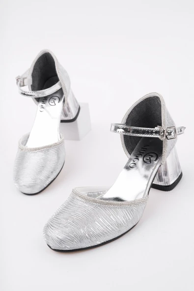 Muggo BLOSSOM Bilekten Bağlamalı Simli Işıklı Kız Çocuk Kısa Topuklu Ayakkabı - 4