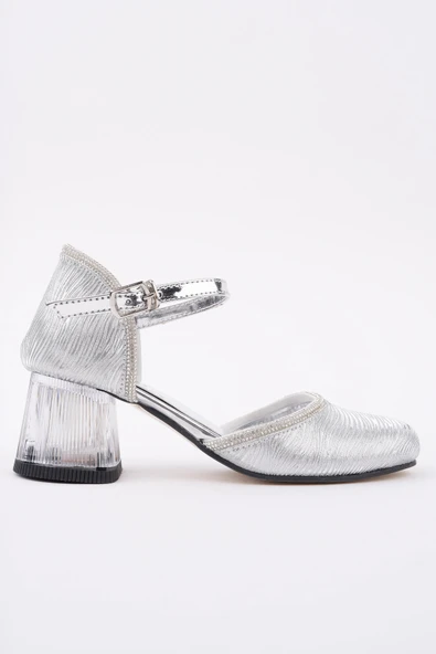 Muggo BLOSSOM Bilekten Bağlamalı Simli Işıklı Kız Çocuk Kısa Topuklu Ayakkabı