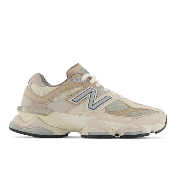 New Balance 9060 Sea Salt Surf