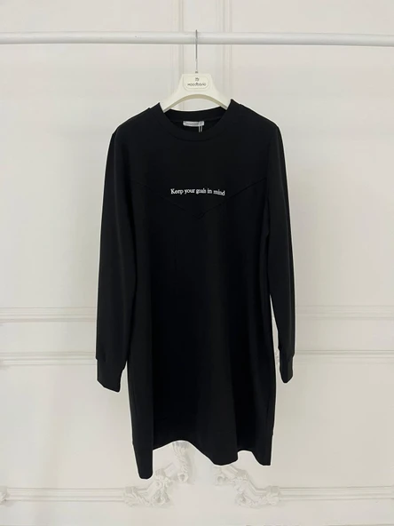 YAZI NAKIŞLI SWEATSHIRT