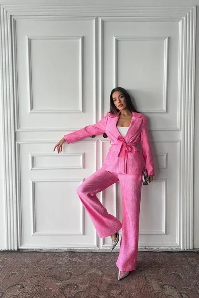 Pembe Beli Kuşaklı Ceket Ve Pantolon Parlak Takım - 3