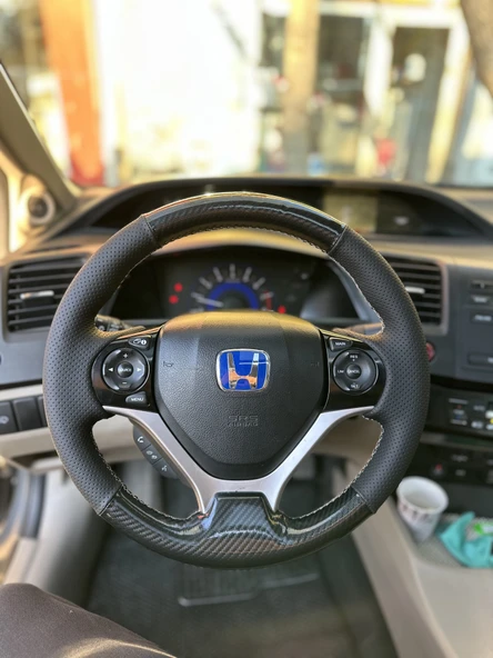 Honda Civic FB7 Araca Özel Dikmeli Direksiyon Kılıfı (Kristal Karbon Soft Nokta Krem ip) - Resim 5