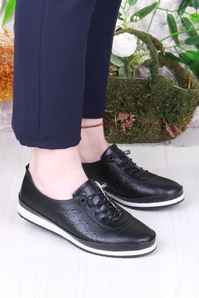 Fort 701-3 Anatomik Rahat Lazer Baskılı Delikli Lastik Bağcıklı Kadın Ayakkabı - Resim 2