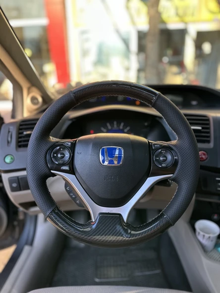 Honda Civic FB7 Araca Özel Dikmeli Direksiyon Kılıfı (Kristal Karbon Soft Nokta Krem ip) - Resim 4