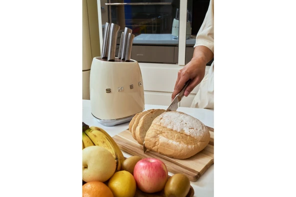 Smeg 50's Style KBSF02 Krem Standlı Bıçak Seti - 4