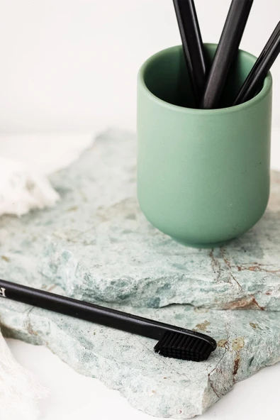 R.O.C.S. Rocs Black Edıtıon Beyazlatıcı Diş Fırçası - 2 Adet - 6