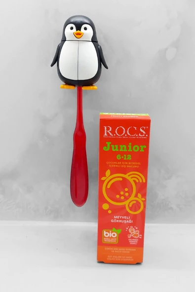 R.O.C.S. R.o.c.s 6-12 Penguen Bakım Seti - Gökkuşağı Diş Macunu+ Junıor Diş Fırçası Kırmızı+ Penguen Kabı - 3