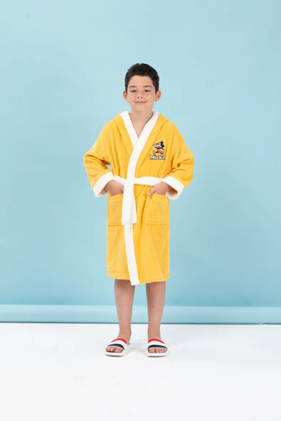 Özdilek Mickey Mouse Happy Nakışlı Disney Lisanslı Kapüşonlu Çocuk Bornozu - Resim 2