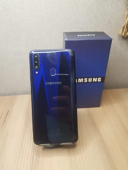 SAMSUNG GALAXY A20S 32GB SİYAH KUTULU FATURALI GARANTİLİDİR