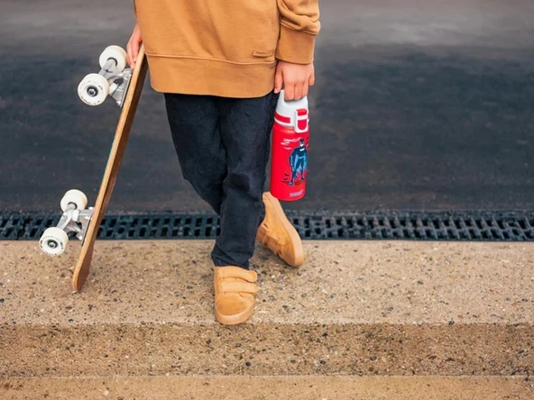 Sigg 6035.30 WMB ONE Batman Standing 0,6Lt Matara Kırmızı - 8