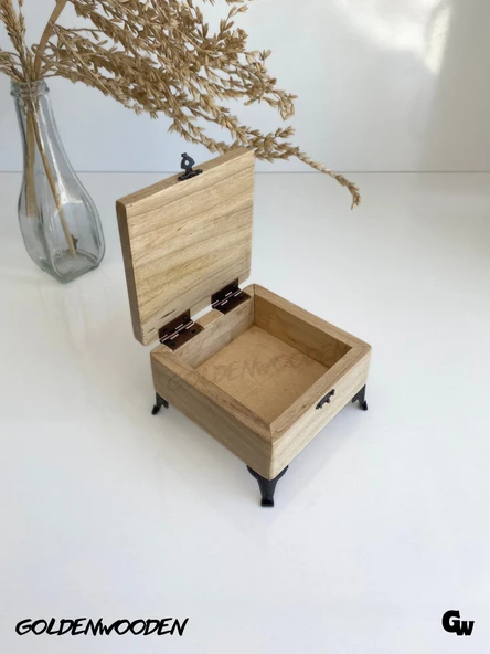 Doğal Ahşap Takı Kutusu Ahşap Saklama KUTUSU(CEVİZ)(BOY:11cm EN:11cm Yük:7.5cm) BOY:11cm EN:11cm YÜK:7.5cm