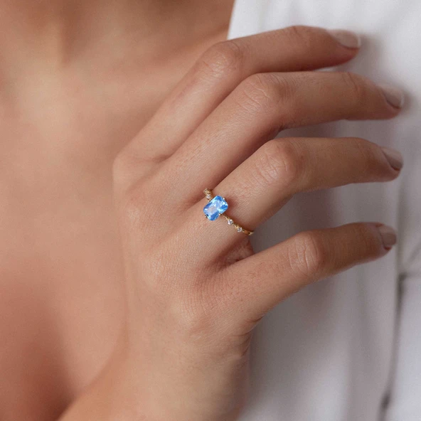 8 Ayar Mavi Baget Taşlı Günlük Altın Yüzük - 2