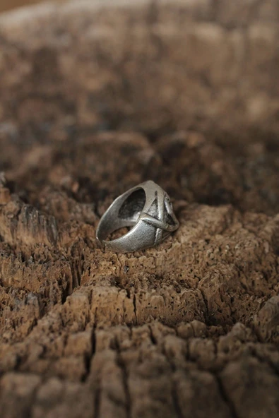 Ayarlanabilir Kuru Kafa Tasarımlı Erkek Yüzük - 2