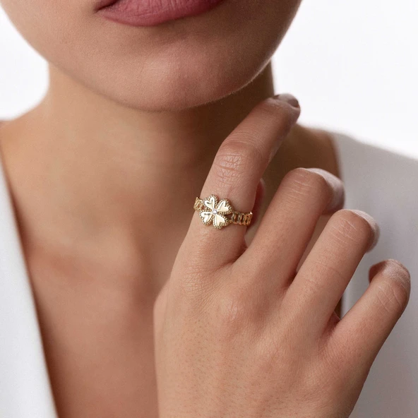 8 Ayar Altın 4 Yapraklı Yonca Desenli Kadın Yüzük - 2