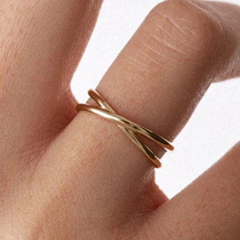 8 Ayar Altın Çapraz Desenli Kadın Yüzük