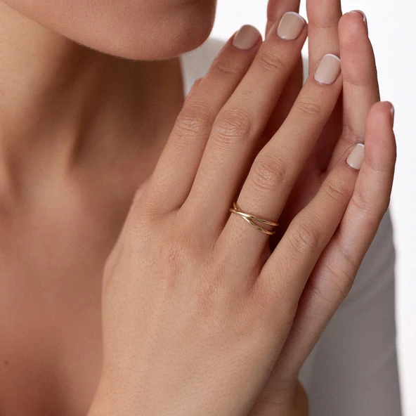 8 Ayar Altın Çapraz Desenli Kadın Yüzük - 3