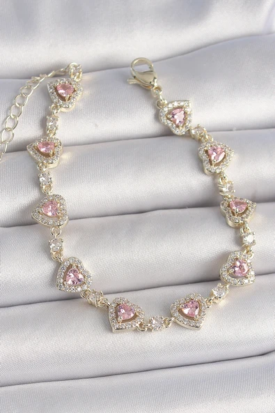 Pirinç Gold Renk Pembe Zirkon Taşlı Kalp Model VIP Seri Kadın Bileklik - TJ-BB6915