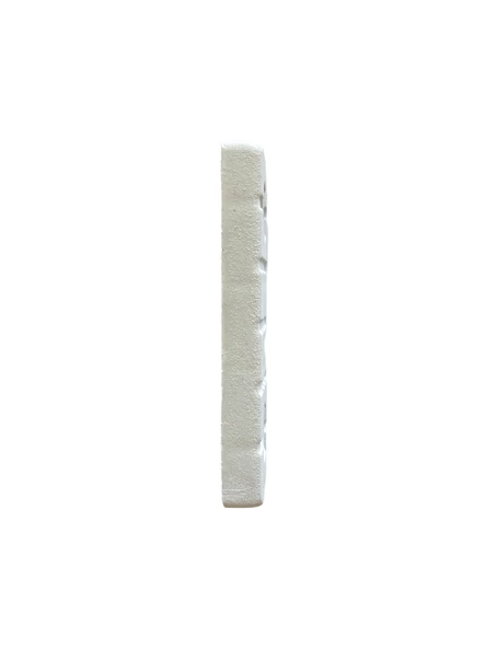Plastik Beyaz Baza Papuç Dolap ve Mobilya Ayağı(BEYAZ)(Boy:5 cm En:1,5 cm Yük:0,5 cm) Beyaz BEYAZ - 16 ADET - 2