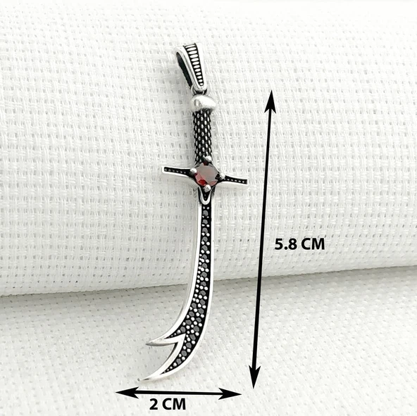 925 Ayar Gümüş Kırmızı Taşlı La Feta İlla Ali La Seyfe İlla Yazılı Zülfikar Kolye Ucu - Resim 3