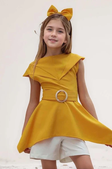 Kız Çocuk Sıfır Kol Asimetik Kesim Kemerli Sarı Tunik Şortlu Takım - Resim 2