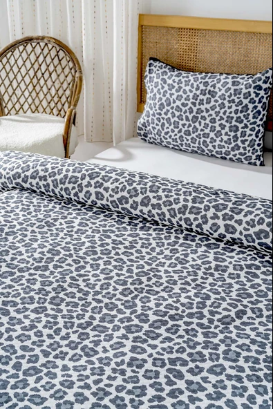 Leopar Siyah Çift Kişilik Baskılı Pike 200 x 220 cm - 3