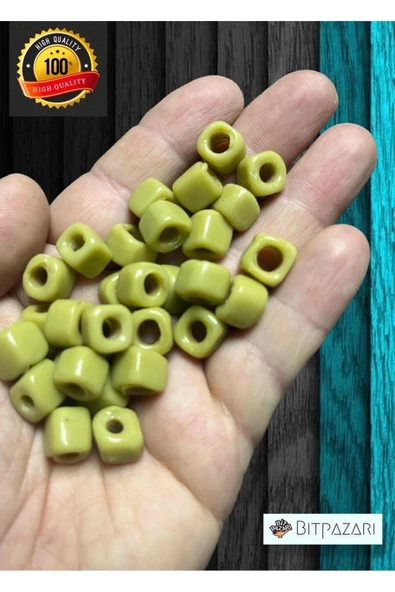 6 Adet El yapımı Kare Cam Boncuk - Kolye ucu , Halhal ucu  - ( 1cm X 1cm kare )