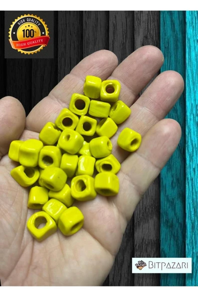 6 Adet El yapımı Kare Cam Boncuk - Kolye ucu , Halhal ucu  -  ( 1cm X 1cm kare )