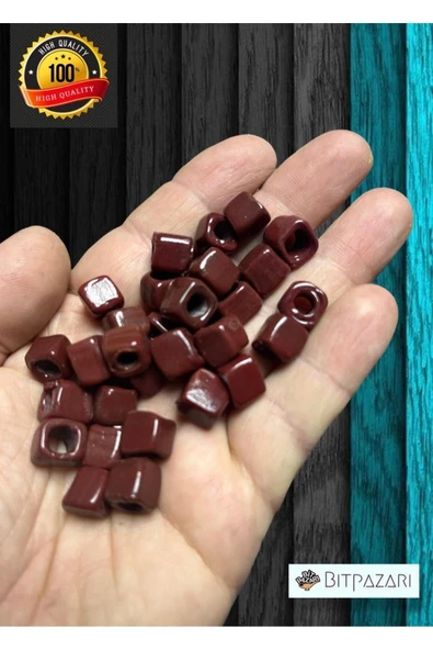 6 Adet El yapımı Kare Cam Boncuk - Kolye ucu , Halhal ucu  - ( 1cm X 1cm kare )
