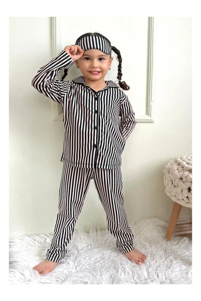 Kız Çocuk Düğmeli Cizgili Ayıcık  Desenli Uzun Kollu Pijama Takımı