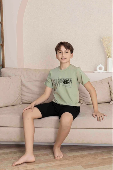 Erkek Çocuk  Yeşil Desenli Şortlu  Pijama Takımı