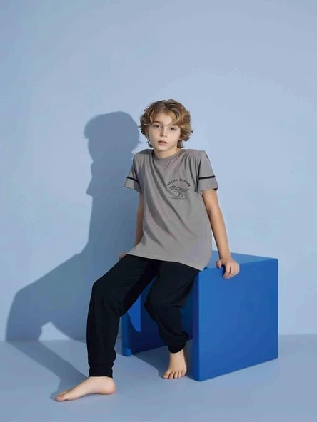 Erkek Çocuk Dinazor Desenli  Pijama Takımı - 2